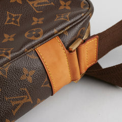 Louis Vuitton Porte Document Monogram Bag