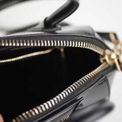 Givenchy Antigona Mini Shiny Black