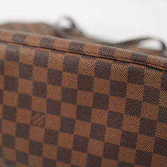Louis Vuitton Damier Ebene Neverfull MM