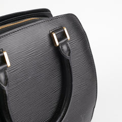 Louis Vuitton Pont Neuf Epi Black Bag