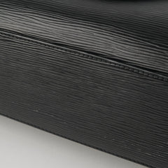 Louis Vuitton Pont Neuf Epi Black Bag