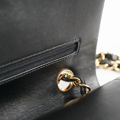 Chanel Classic Lambskin M/L Medium/Large Flap Black