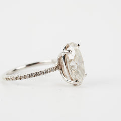4.05 Labgrown Oval Diamond Ring