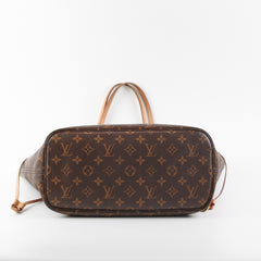 Louis Vuitton Neverfull Monogram MM Shoulder Bag
