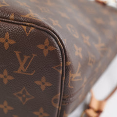 Louis Vuitton Neverfull Monogram MM Shoulder Bag