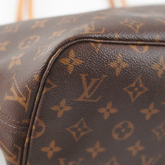 Louis Vuitton Neverfull Monogram MM Shoulder Bag