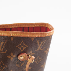 Louis Vuitton Neverfull Monogram MM Shoulder Bag