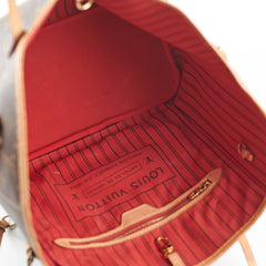 Louis Vuitton Neverfull Monogram MM Shoulder Bag