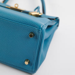 Hermes Kelly 28 Togo Izmir Blue Stamp R Square (2014)