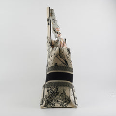 Dior Medium Book Tote Latte