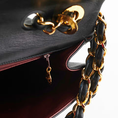 Chanel Maxi Jumbo Vintage Black 24K Gold