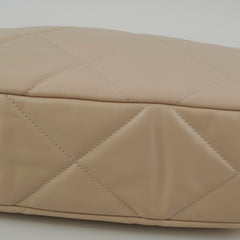 Chanel Medium 19 Beige