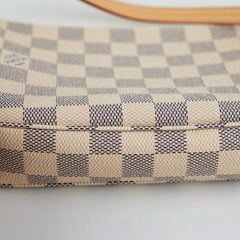 Louis Vuitton Pochette Accessorie Damier Azur