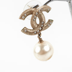 ITEM 10 - Chanel CC Logo Pearl Drop Earrings