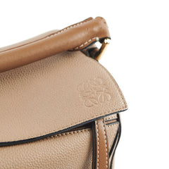 Loewe Medium Puzzle Bag Sand