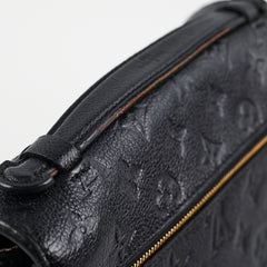 Louis Vuitton Pochette Metis Empreinte Black