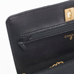 Chanel Lambskin Pearl Crush Woc Black (Microchip)