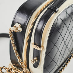 Chanel Round Vanity Case Black/White