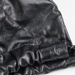 HOLD CV Chanel 22 So Black Medium Calfskin Handbag