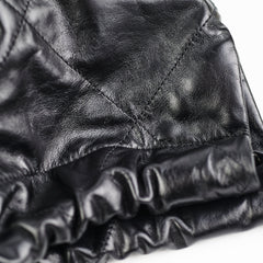 HOLD CV Chanel 22 So Black Medium Calfskin Handbag