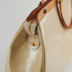 Louis Vuitton Brea MM Monogram Vernis