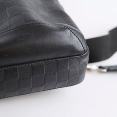 Louis Vuitton Infini Avenue Sling Damier Black