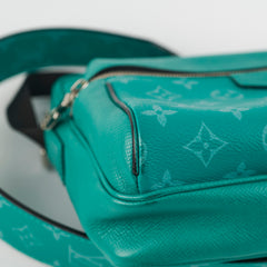 Louis Vuitton Taigarama Outdoor Messenger Bag Green Monogram