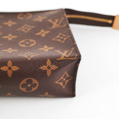 Louis Vuitton Toiletry 19 Monogram