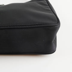 Prada Prada Mini Re-Edition 2000 Re-Nylon Shoulder Bag Black