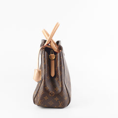 Louis Vuitton Montaigne MM
