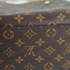 Louis Vuitton Montaigne MM