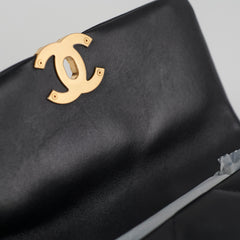 Chanel 19 Small Black