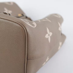 Louis Vuitton Neo Noe MM Bucket Bag