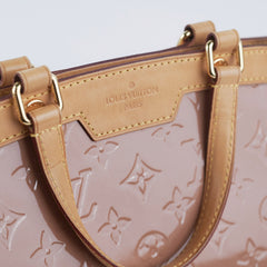 Louis Vuitton Brea Vernis Beige MM Bag