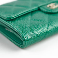 Chanel 18S Caviar Wallet Iridescent Emerald Green