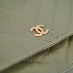 Chanel Wallet On Chain WOC Green Chevron