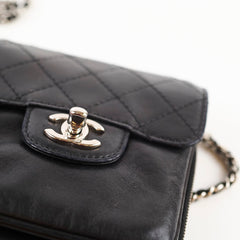 Chanel Clams Wallet on Chain WOC Black