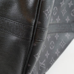 Louis Vuitton Keepall 50 Bandoulliere Monogram Eclipse Taiga