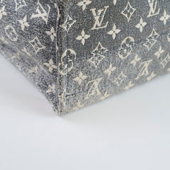 Deal of The Week - Louis Vuitton Jacquard Denim On The Go MM Monogram Grey