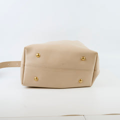 Louis Vuitton Low Key Hobo MM Grained Calfskin Beige