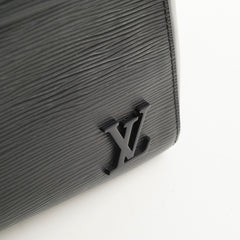 Louis Vuitton Cluny MM Epi Black Shoulder Bag