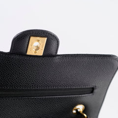Chanel Small Classic Flap Caviar Black Hold