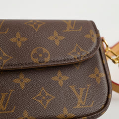 Louis Vuitton Ivy Wallet On Chain Monogram