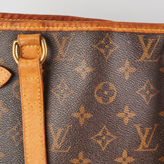Louis Vuitton Batignolles Monogram Shoulder Bag