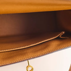 Hermès Kelly 25 Epsom Toffee GHW- A Stamp