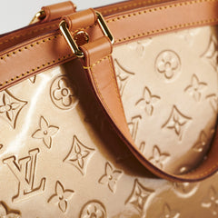 Louis Vuitton Vernis Brea MM Gold