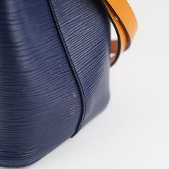 ITEM 27 - Louis Vuitton Epi Neo Noe BB Navy