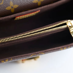 Louis Vuitton Pochette Metis East West Monogram