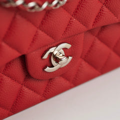 Chanel Classic Flap Medium Caviar Red