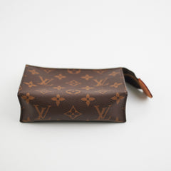 Louis Vuitton Monogram Pochette Toiletry 15 Pouch